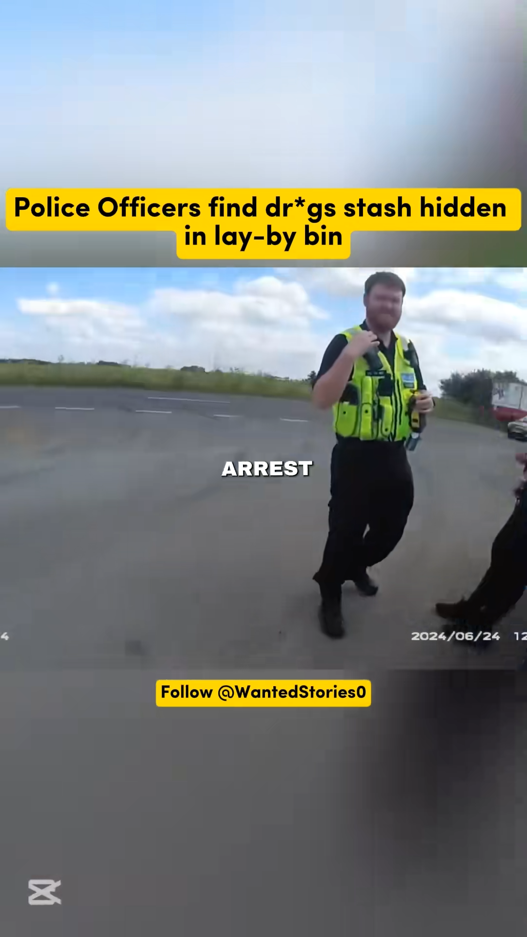 SnapTik-dot-Kim-9f80a5fe2c8613dc56b3839214fae942.01_04_08_20.Still061